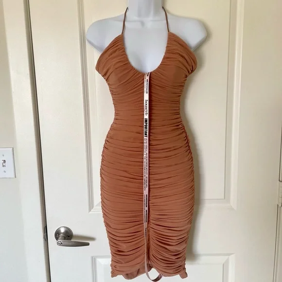 NWT House of CB Tiarra nude ruched mesh midi dress - Picture 5 of 11